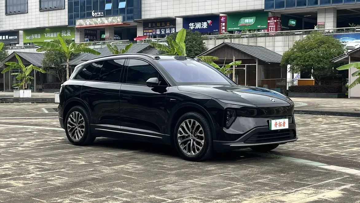 NIO ES6