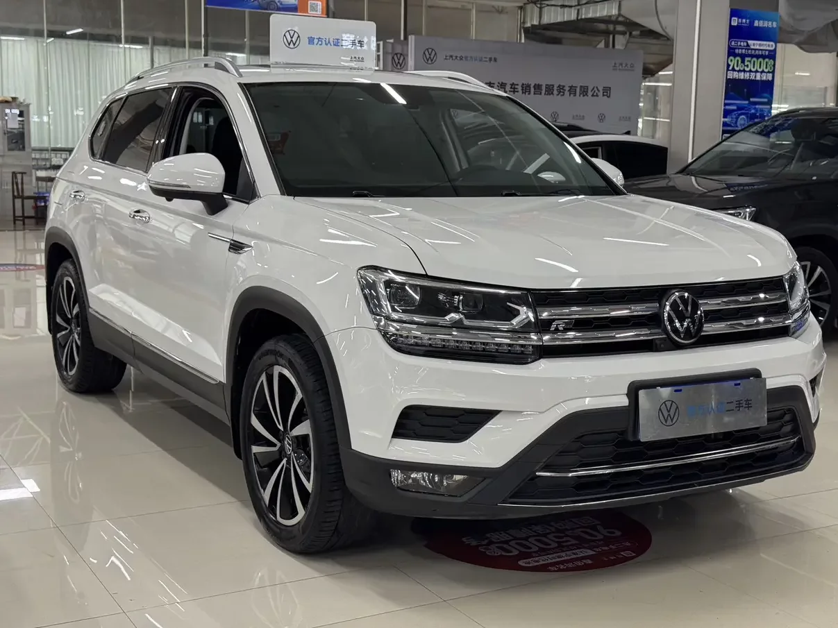 Volkswagen Tharu