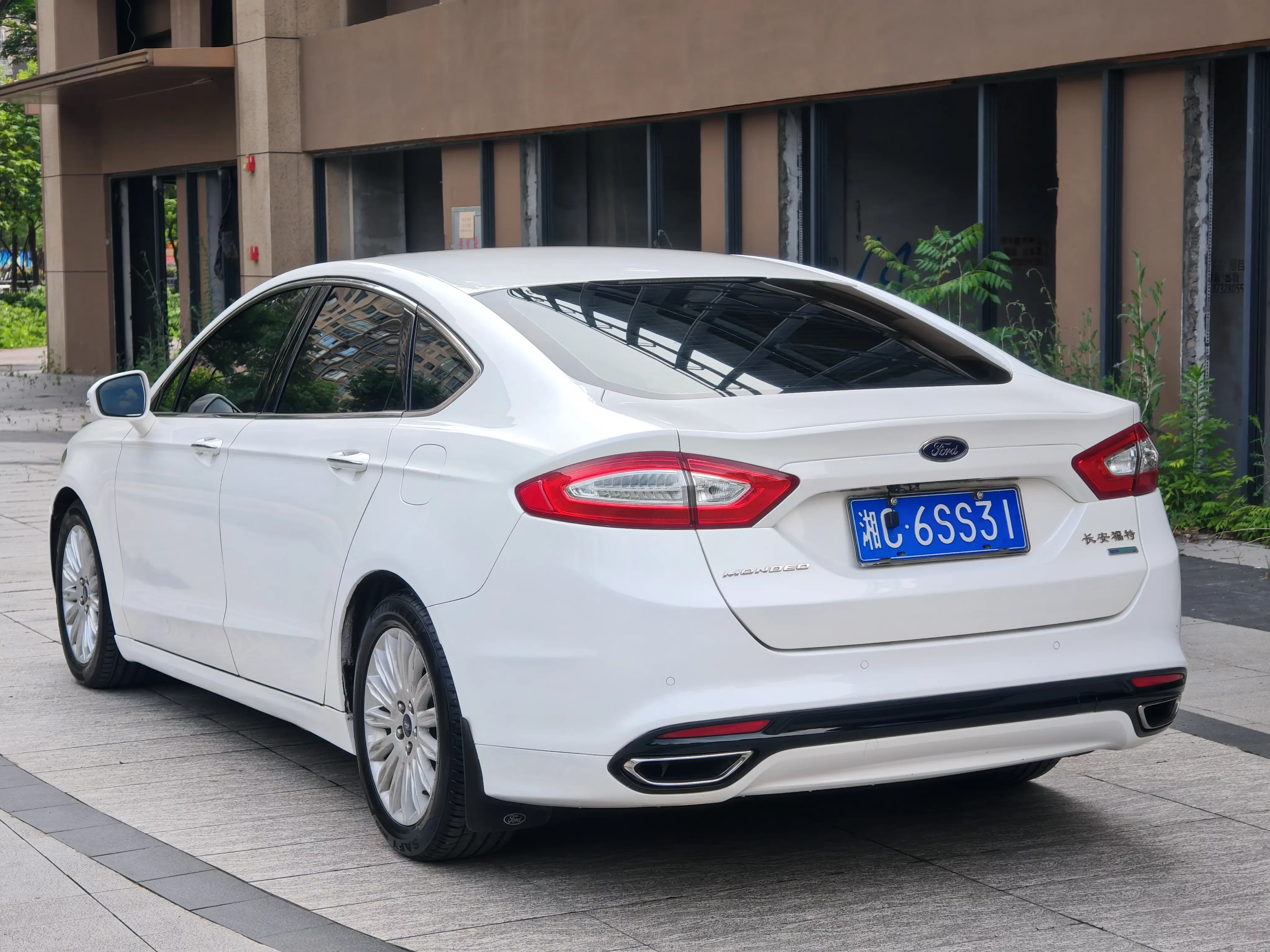 Ford Mondeo