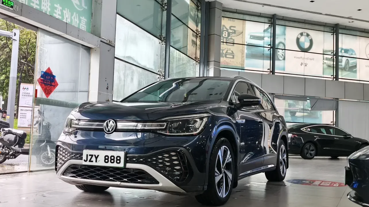 Volkswagen ID.6 CROZZ  из Китая