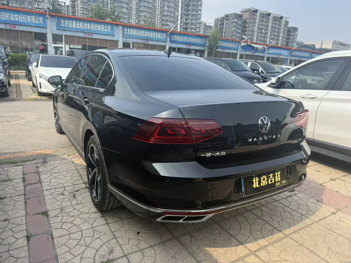 Volkswagen Magotan
