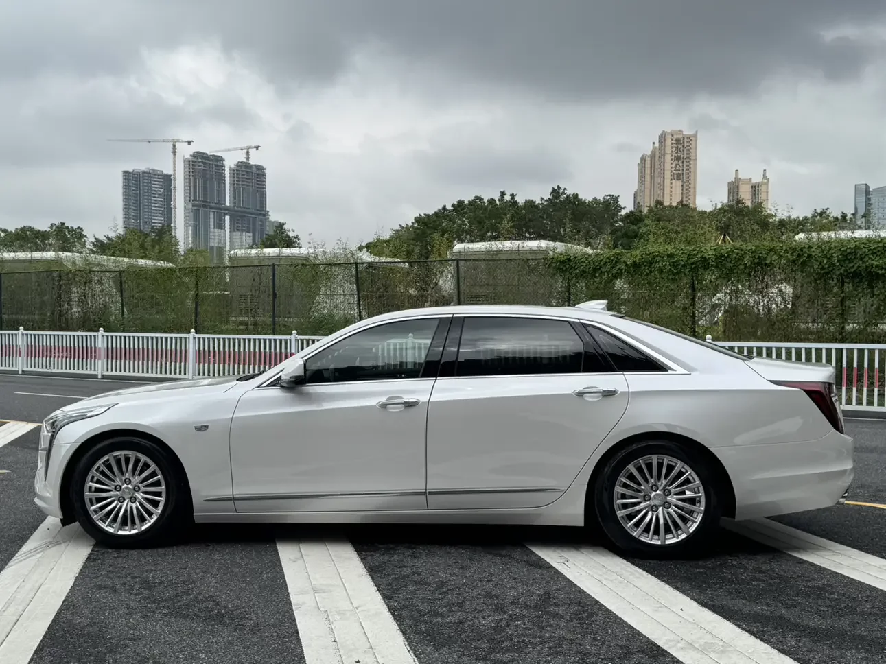 Cadillac CT6