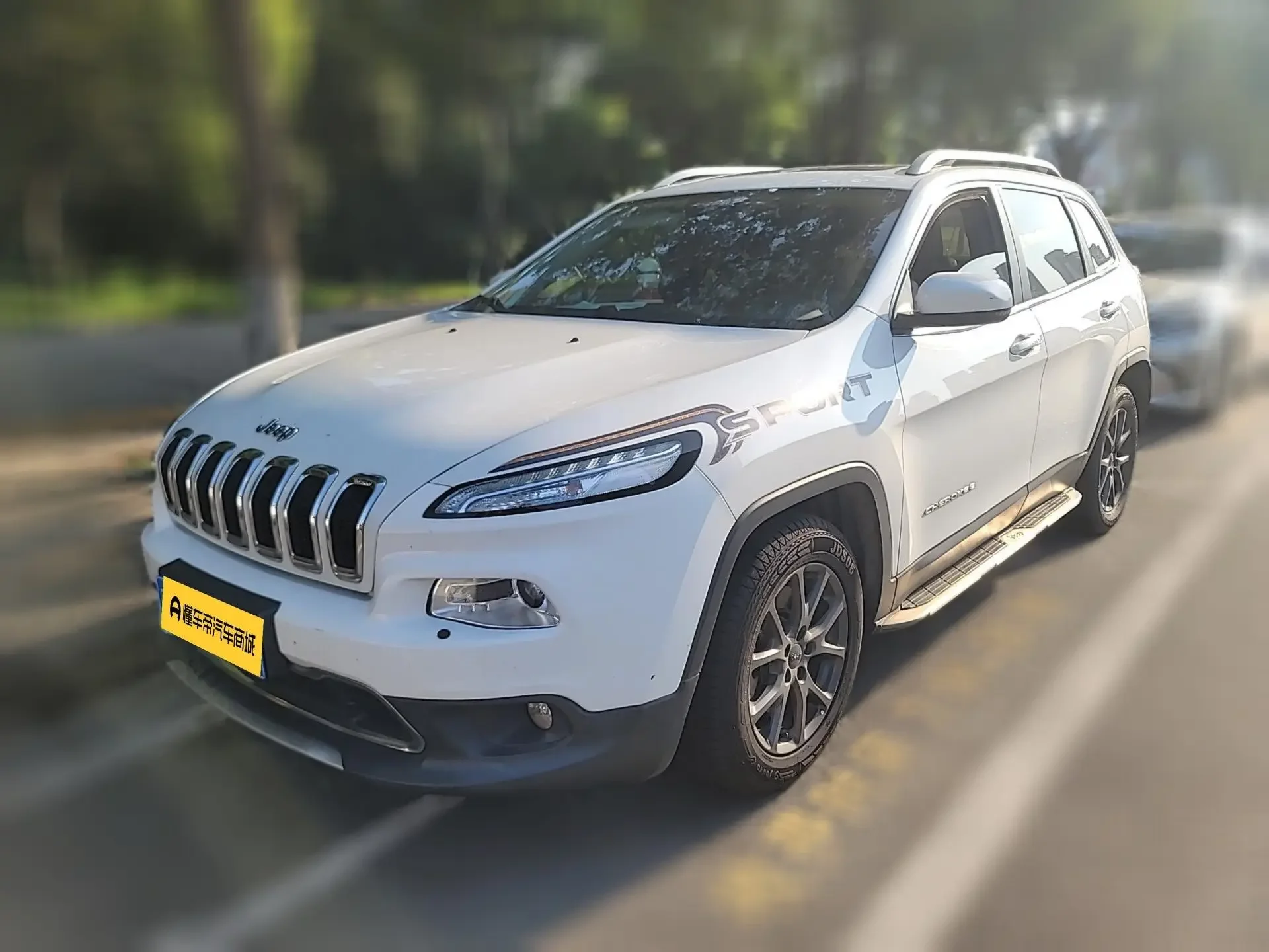 Jeep Cherokee  из Китая