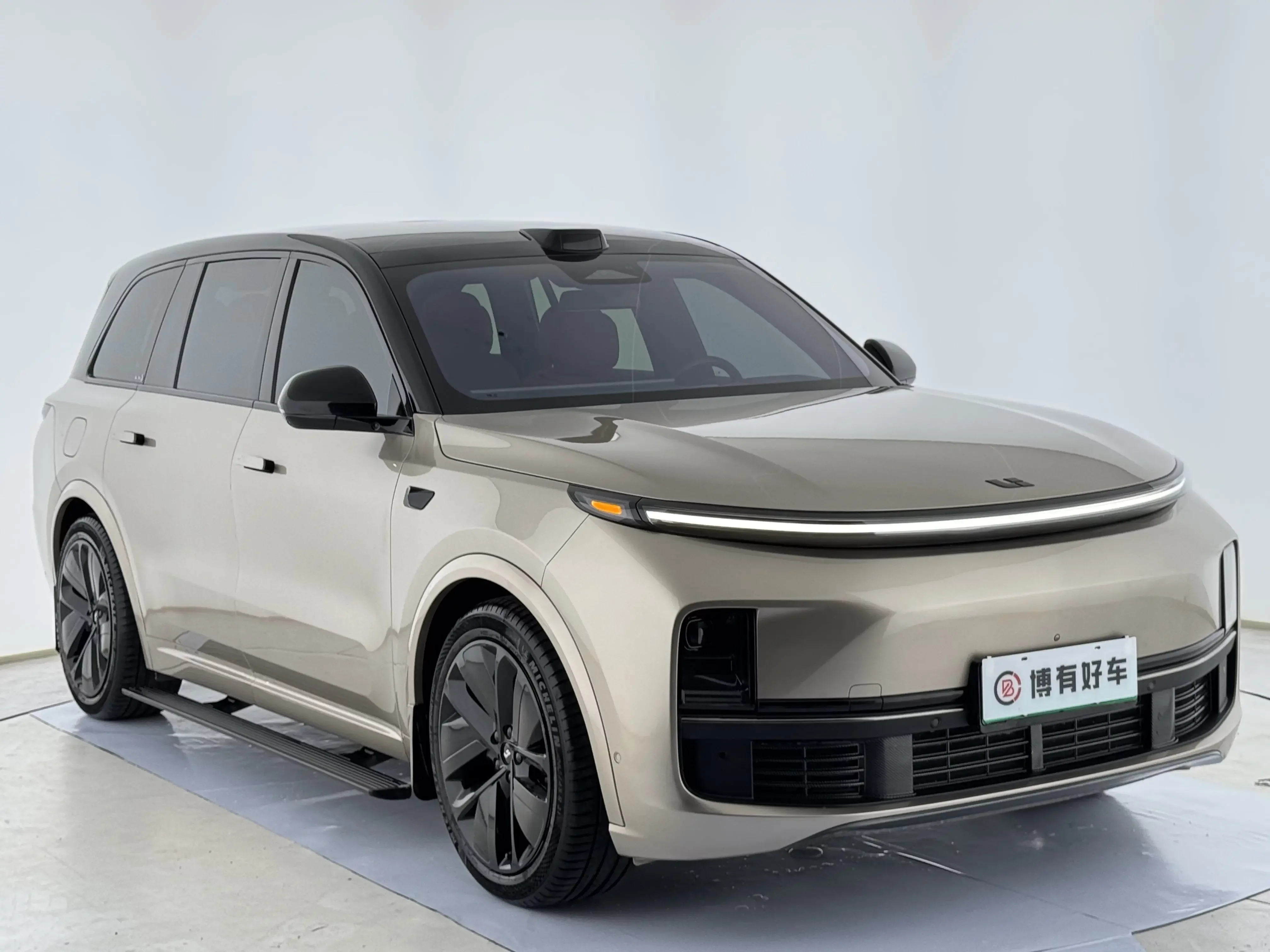 Lixiang L9