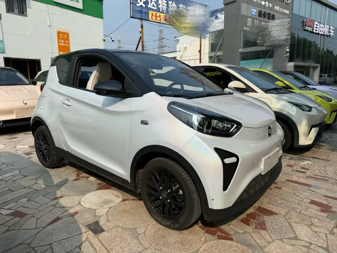 Chery QQ little ant