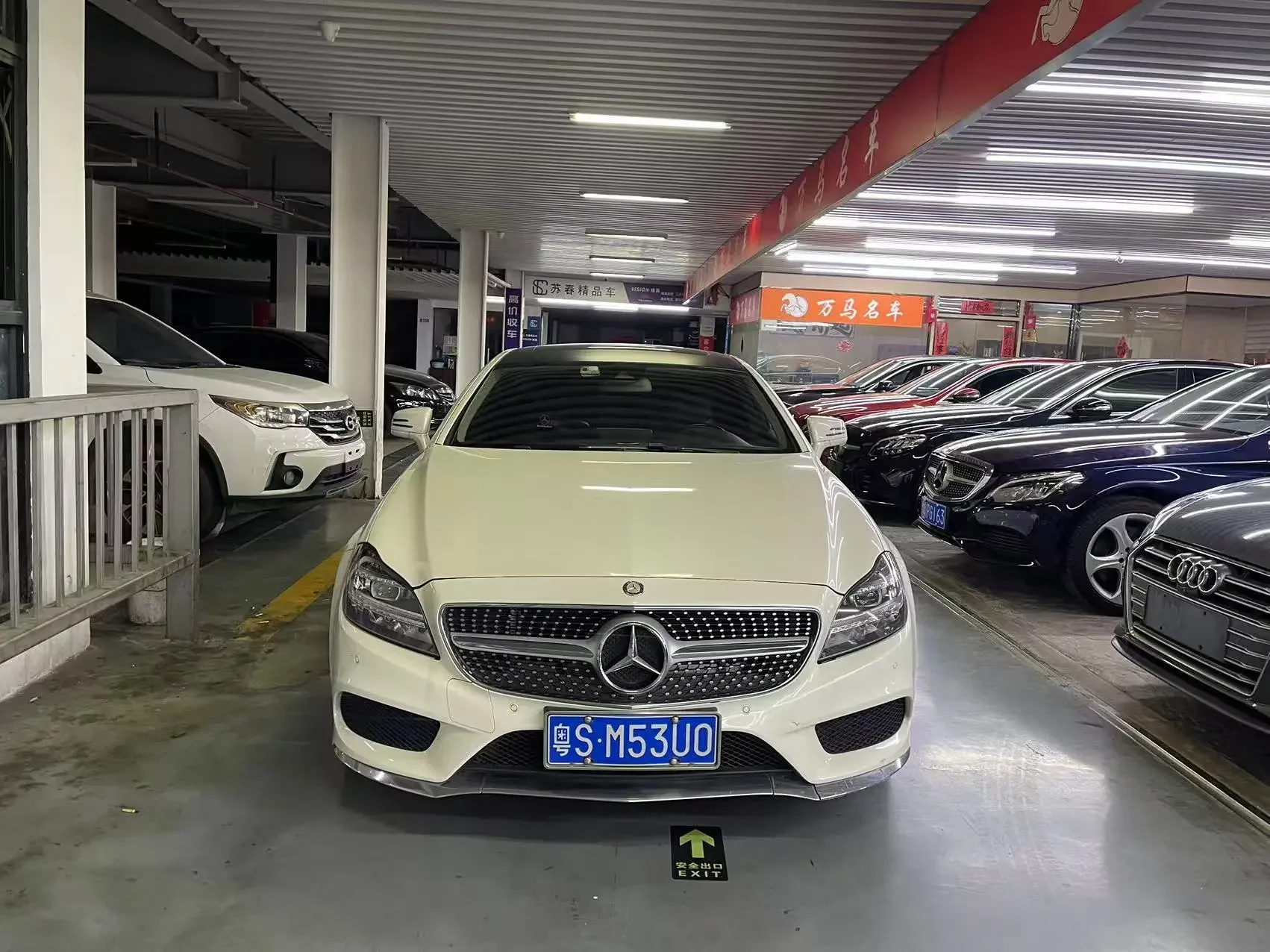 Mercedes-Benz CLS