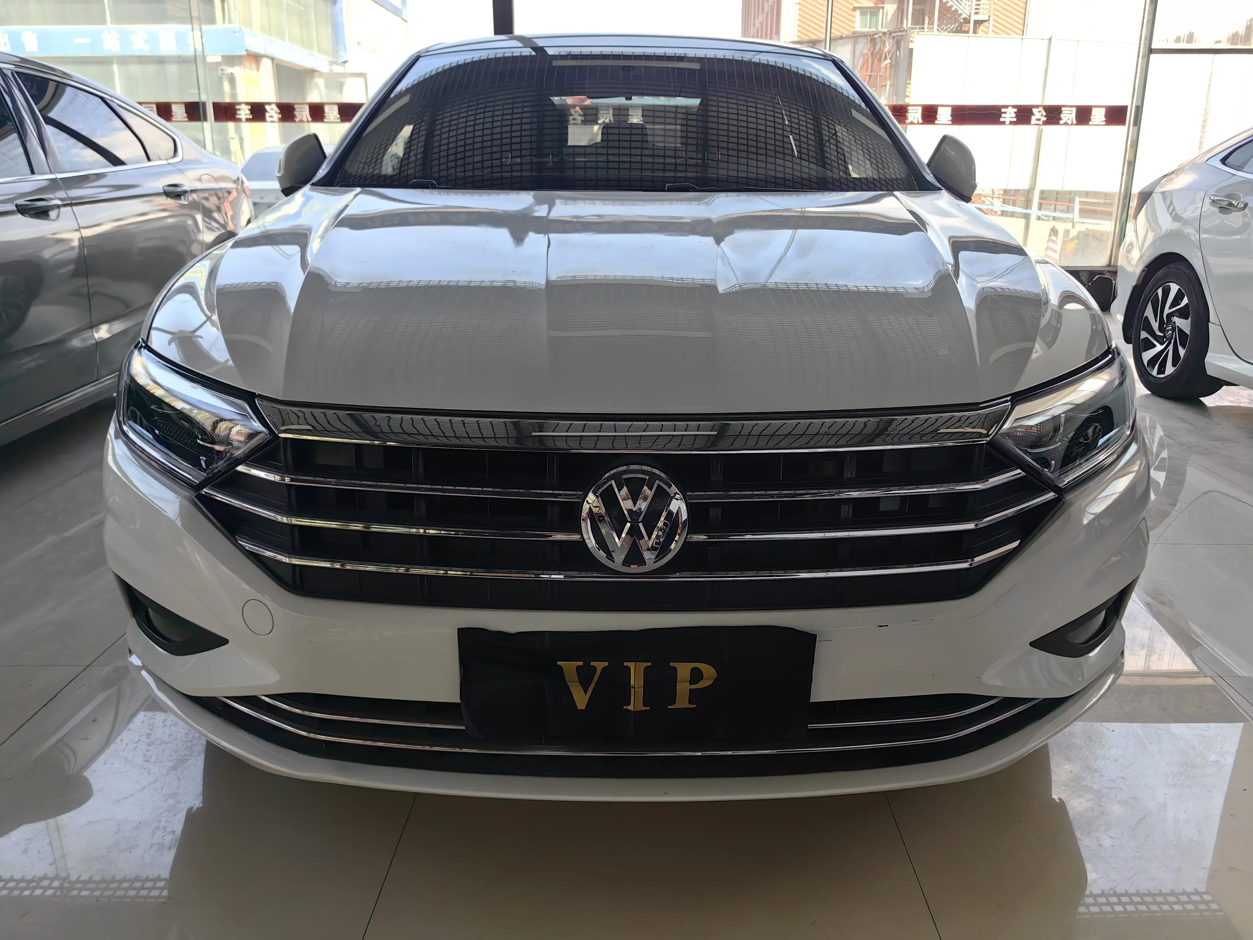 Volkswagen Sagitar