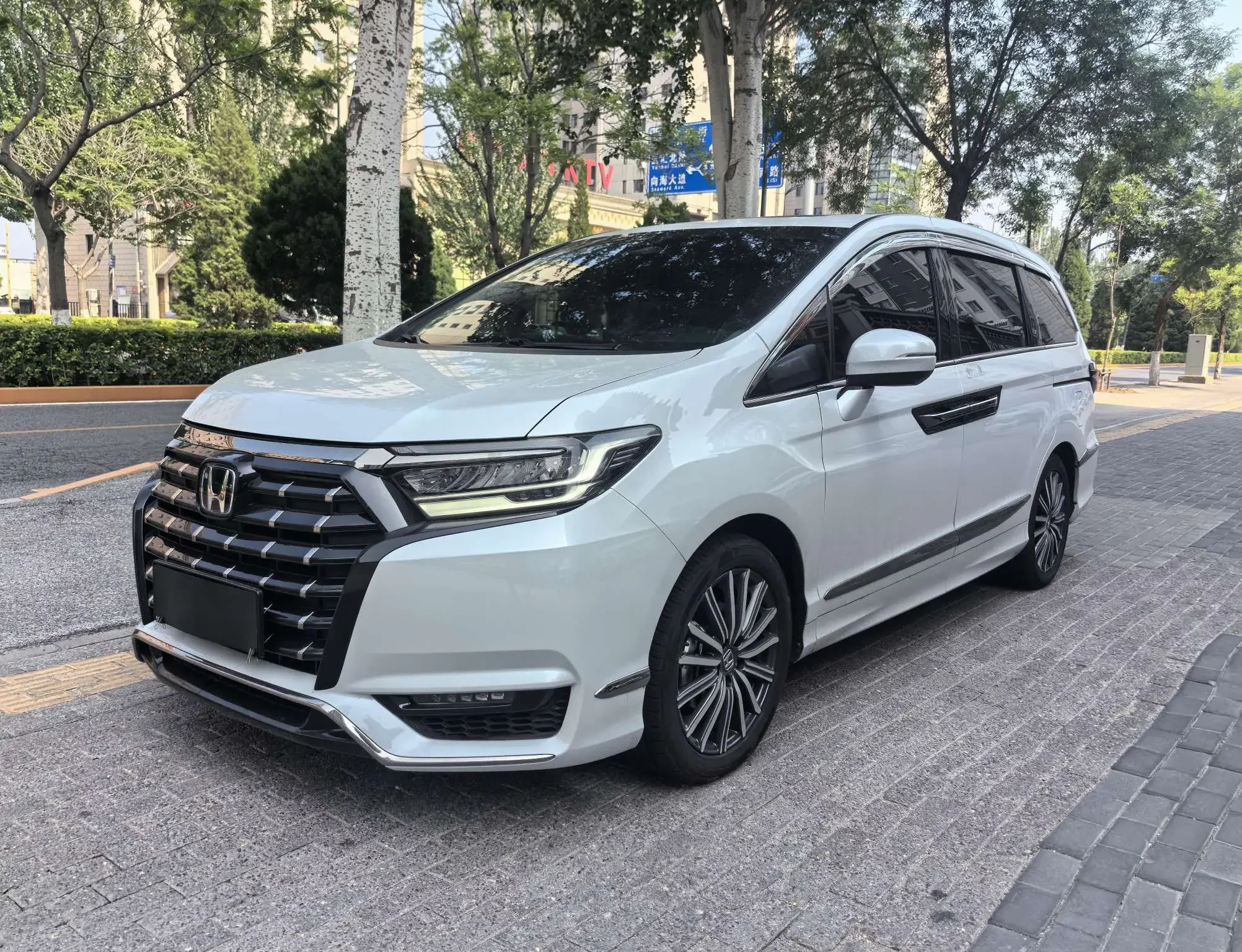 Honda Elysion
