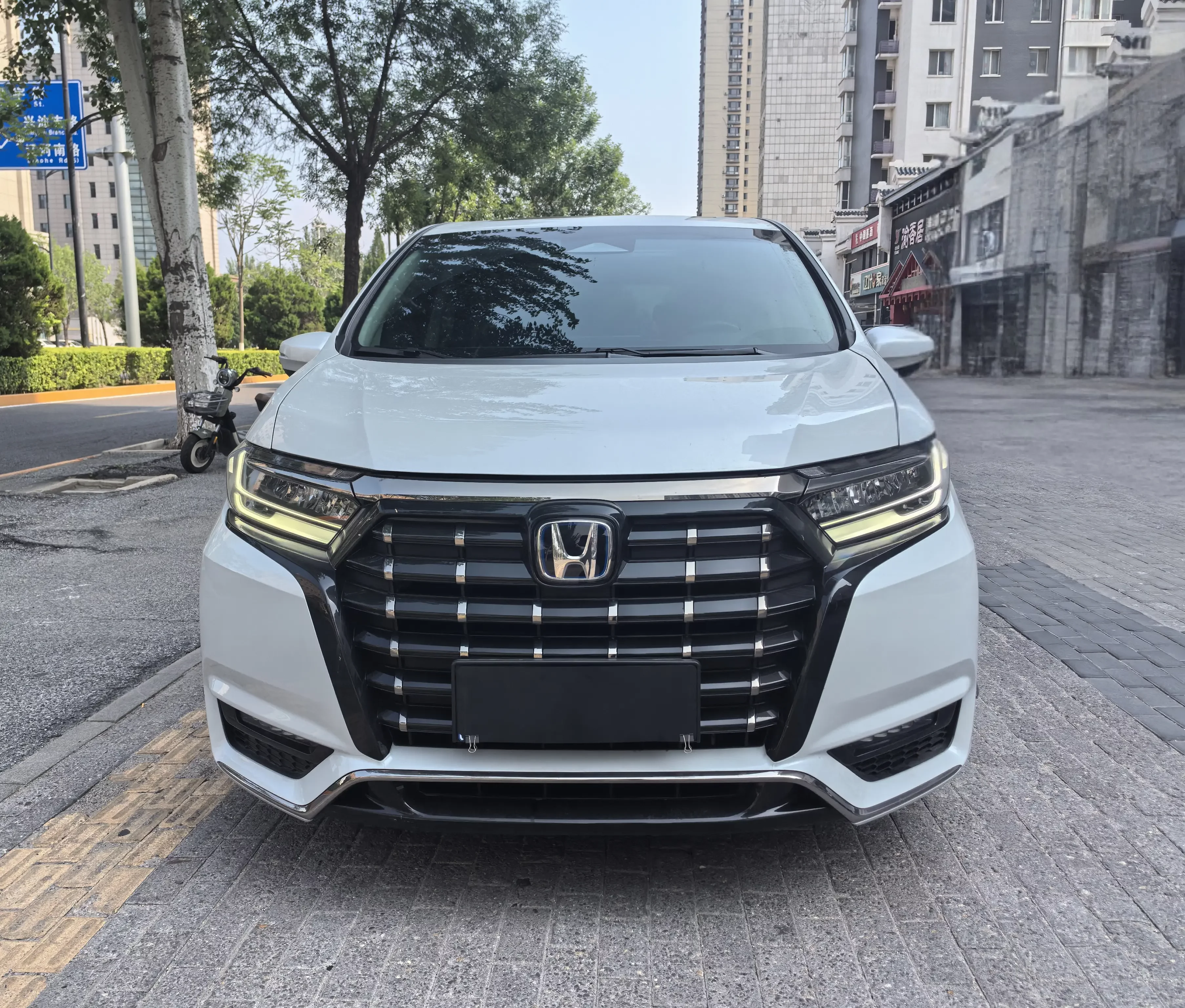 Honda Elysion