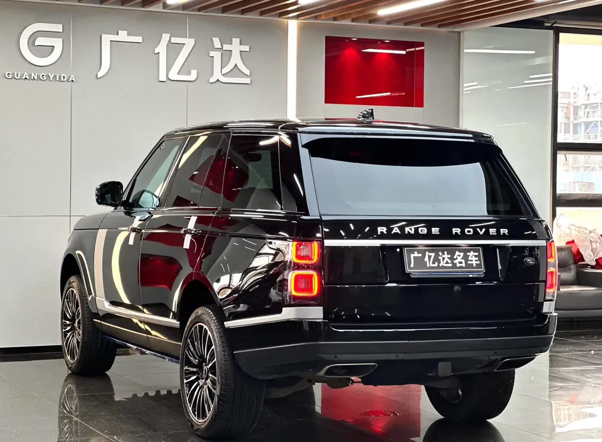 Land Rover range rover