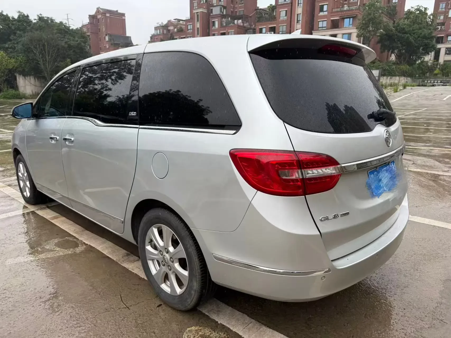 Buick GL8