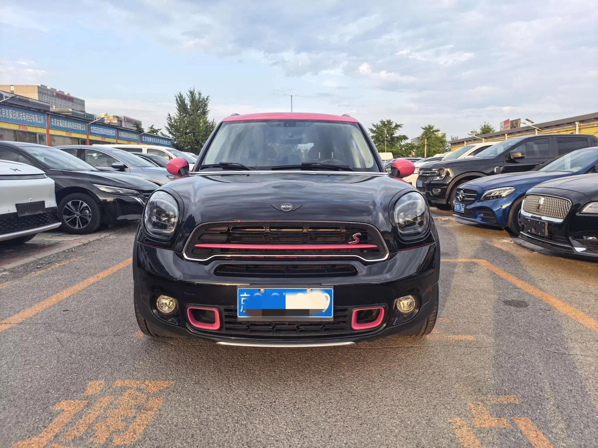 MINI COUNTRYMAN