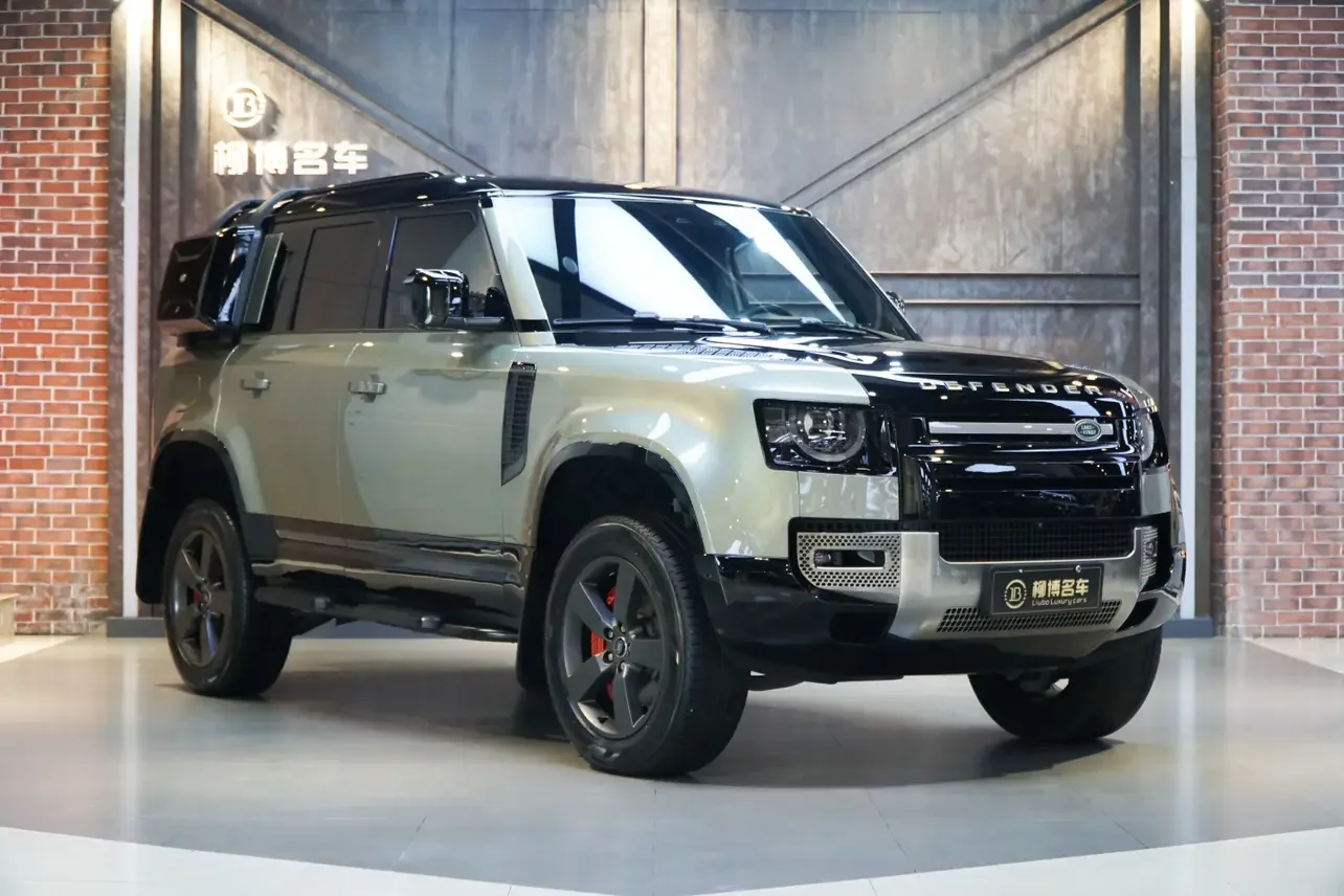 Land Rover guard