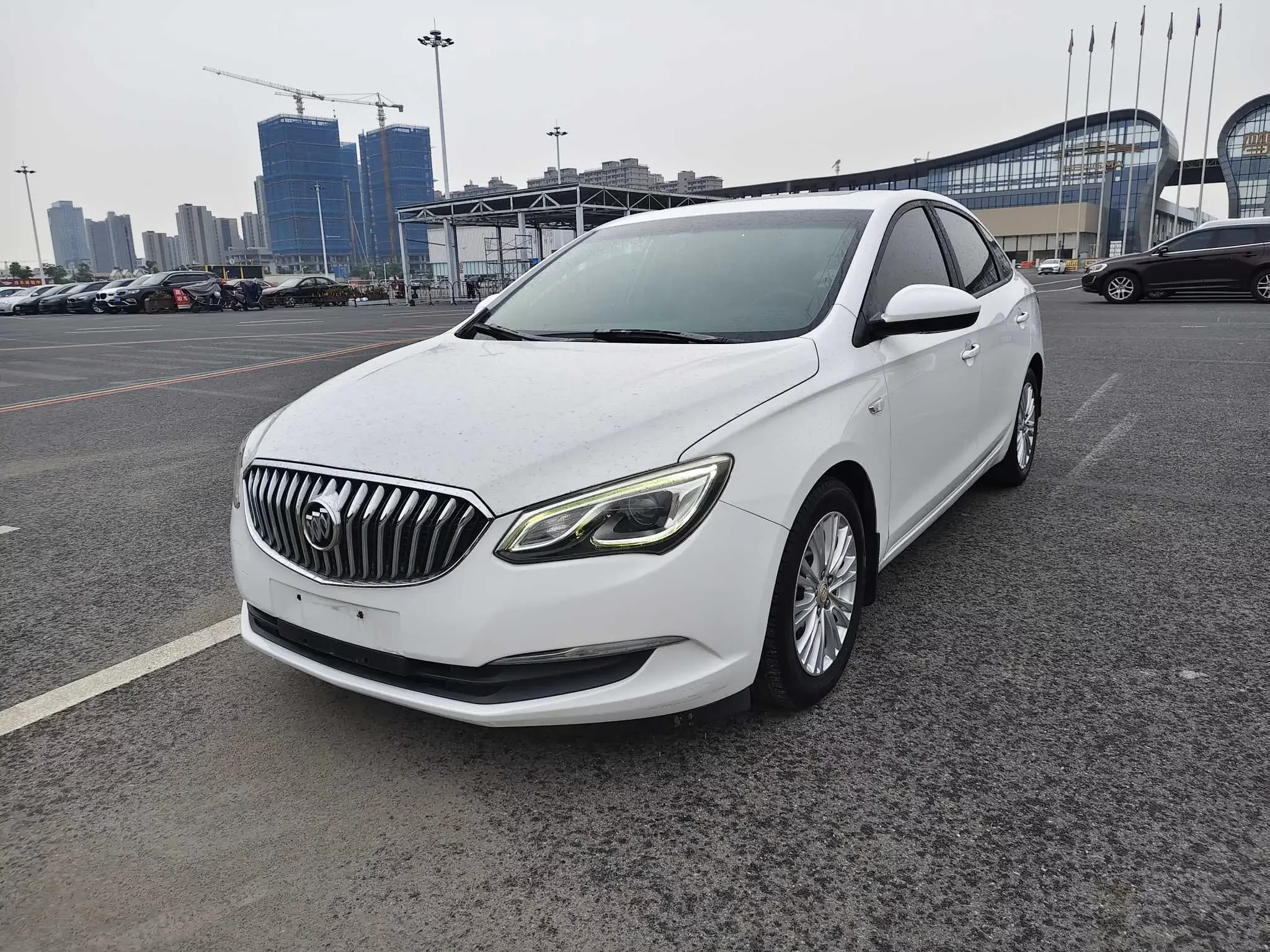 Buick Yinglang