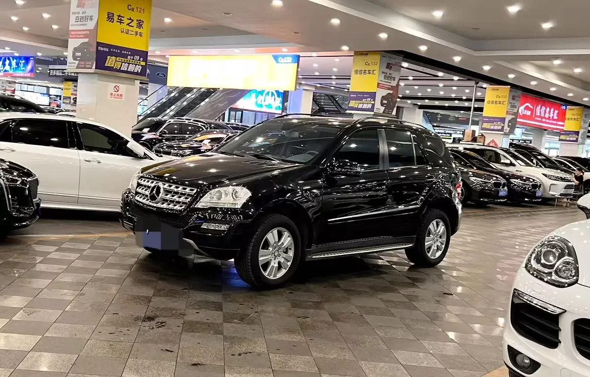 Mercedes-Benz M Class