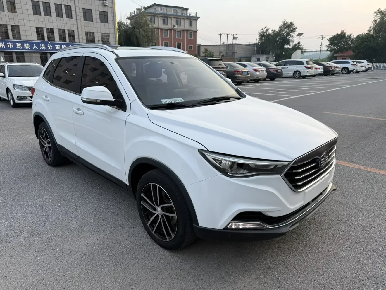 FAW Bestune X40