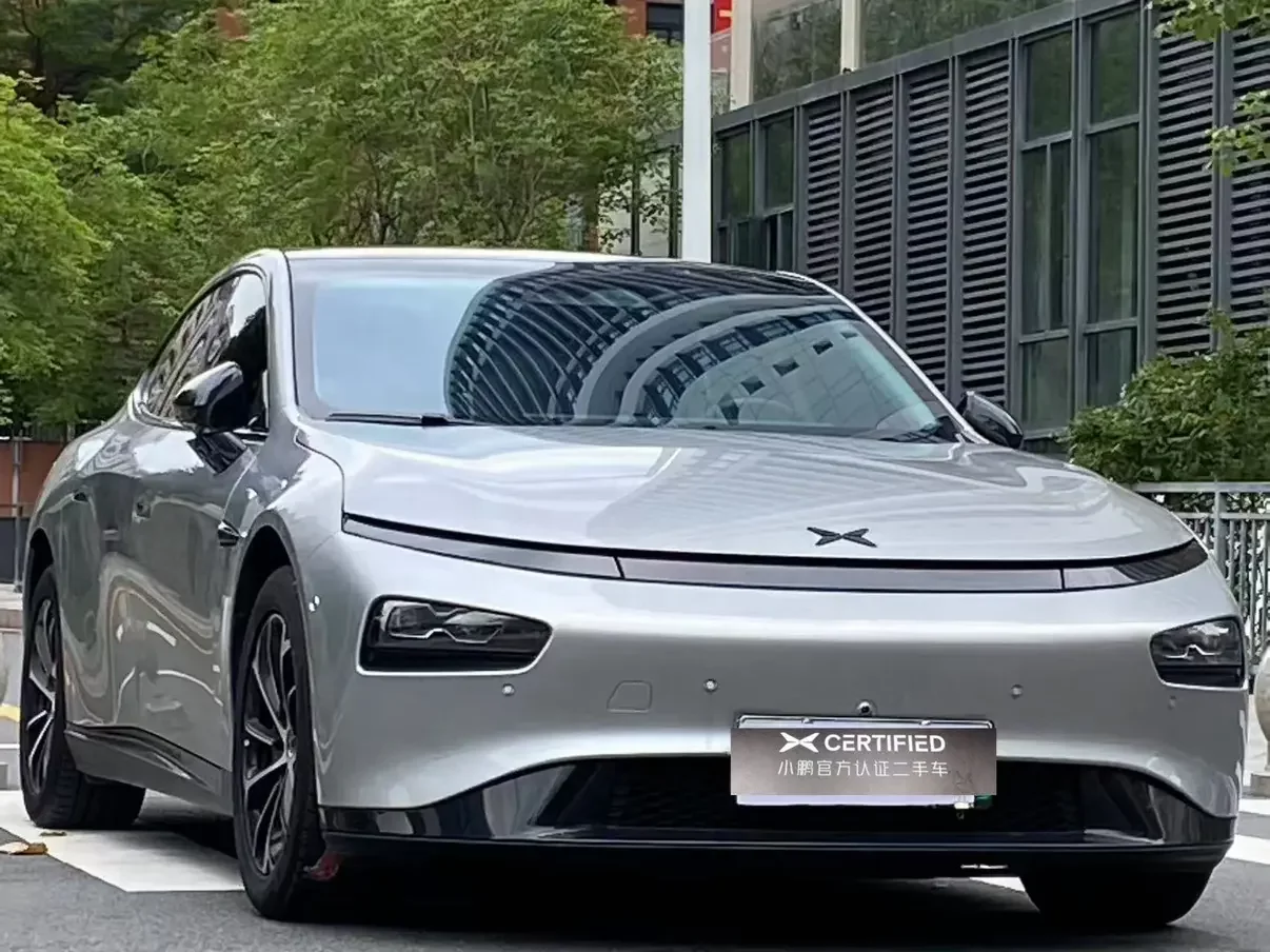 Xpeng P7