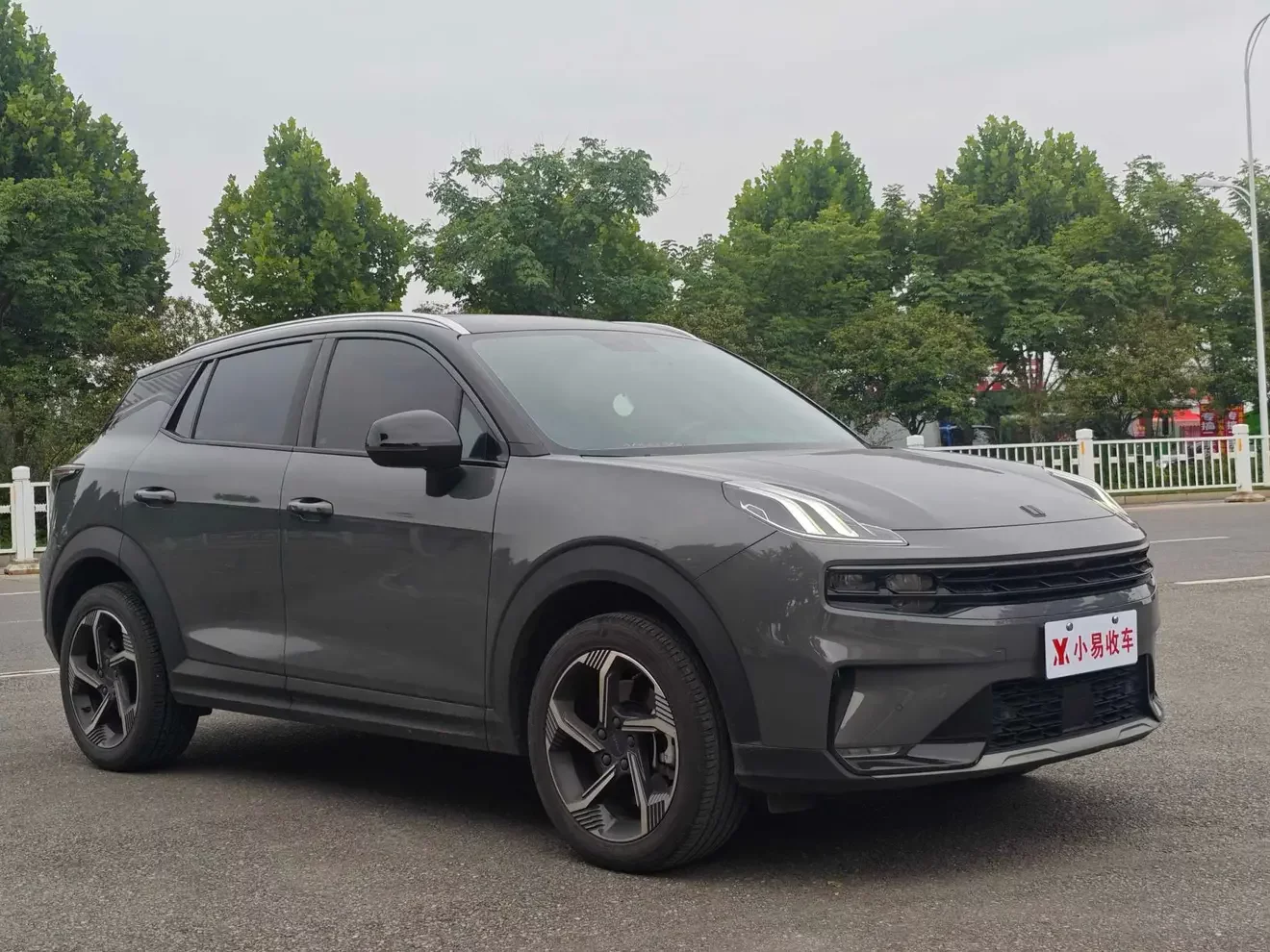 Lynk & Co 06