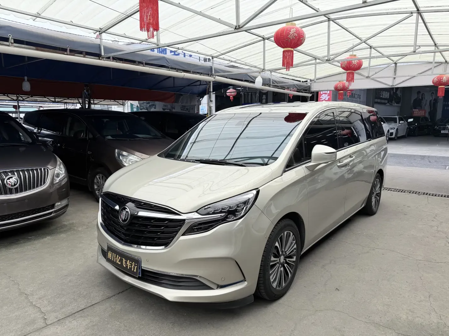 Buick GL8