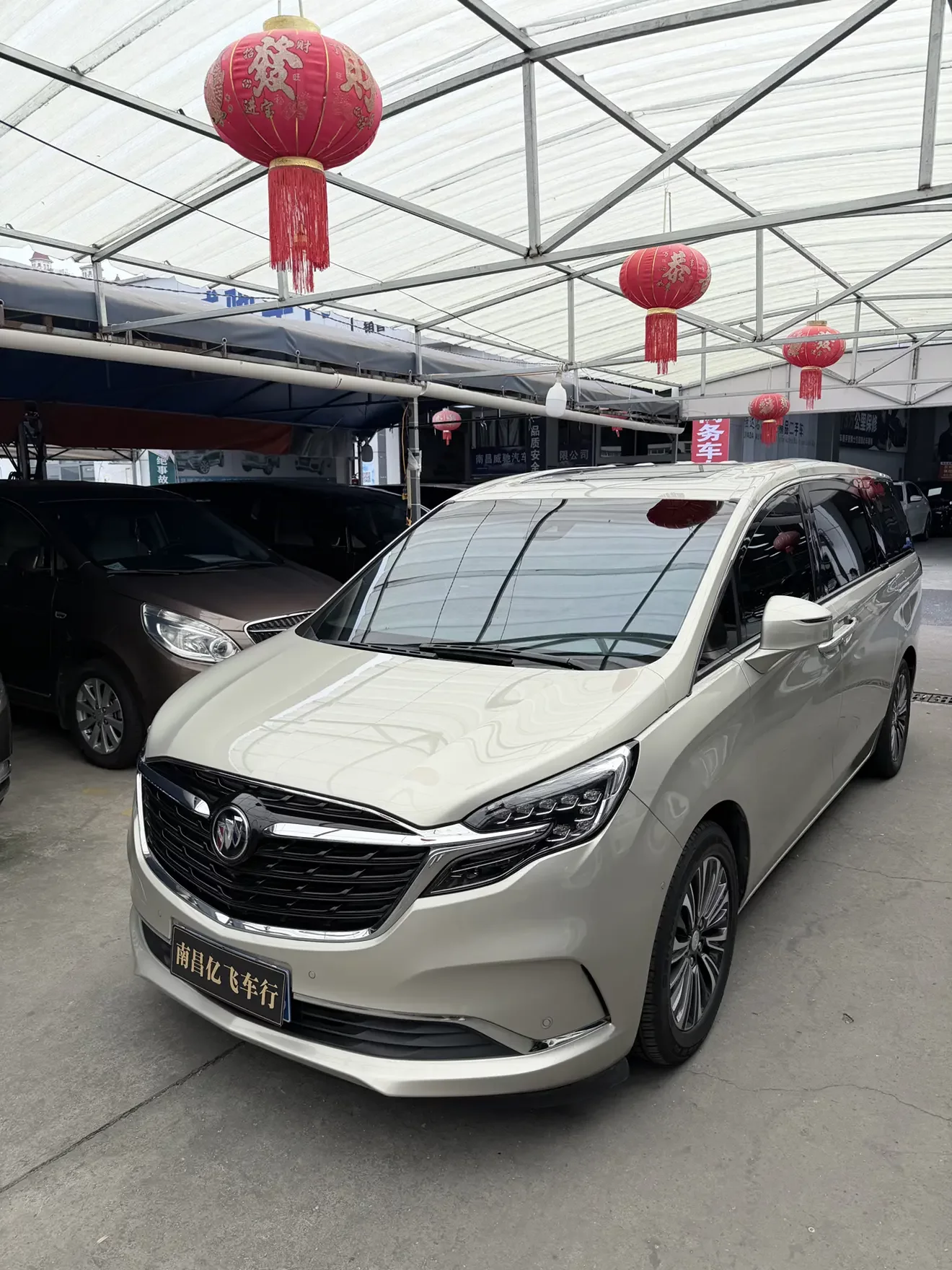 Buick GL8