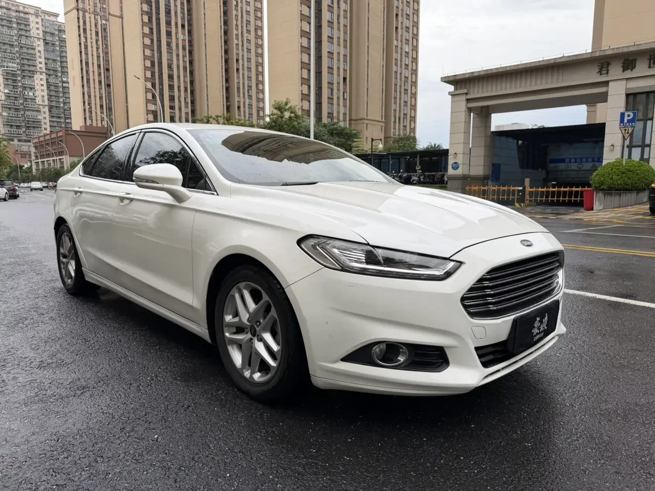 Ford Mondeo