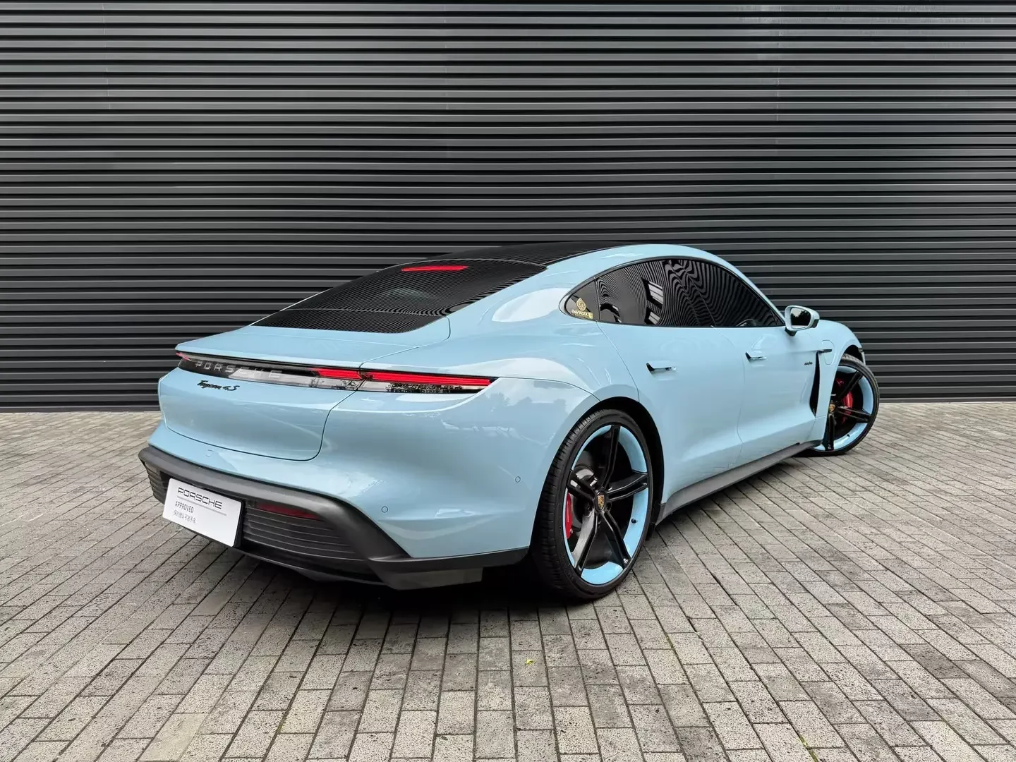 Porsche Taycan