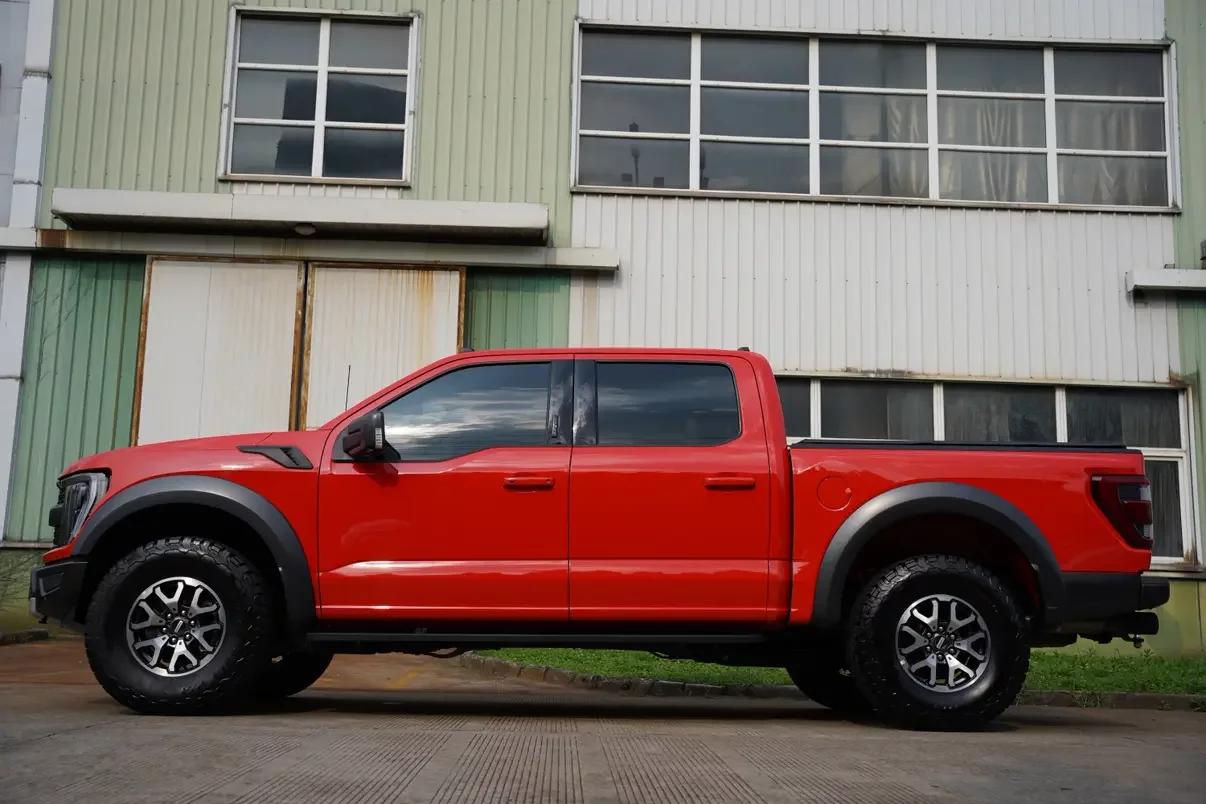 Ford F-150 Raptor