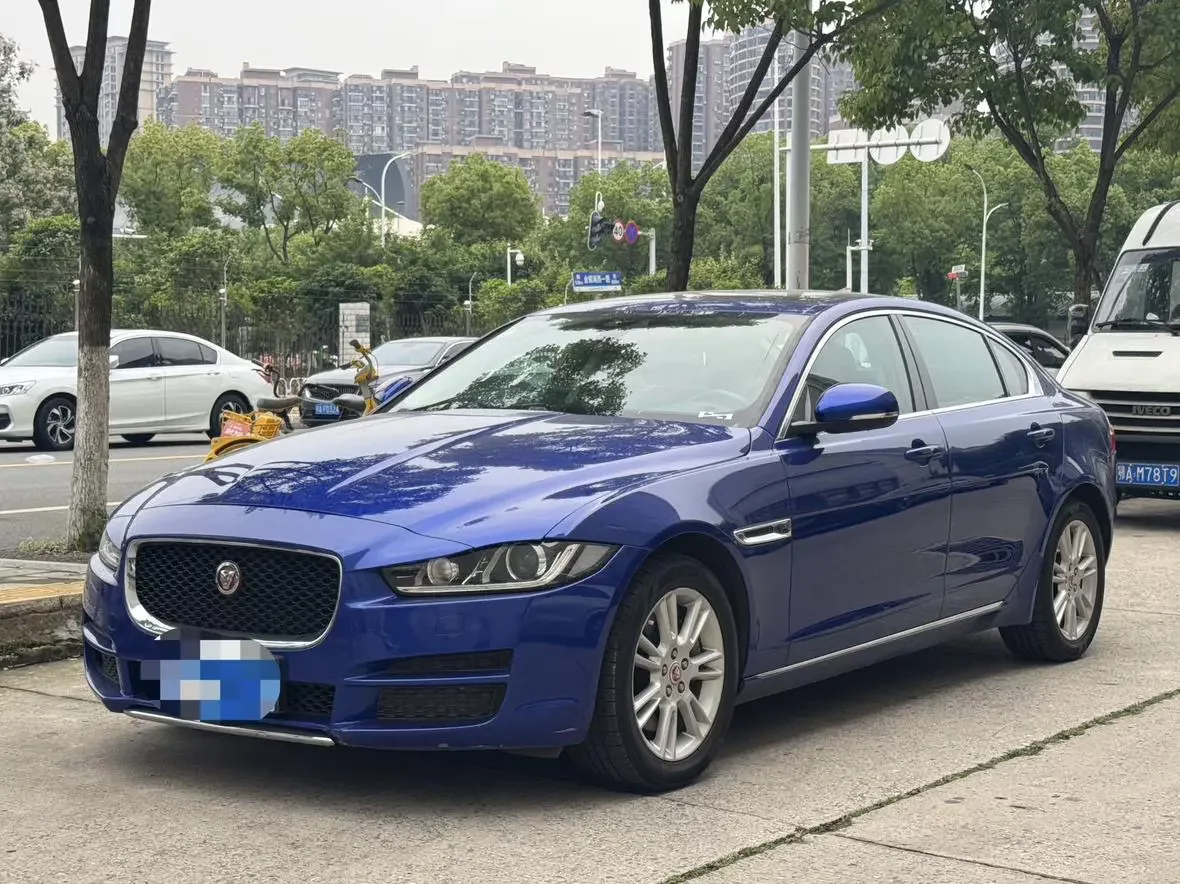 Jaguar XEL