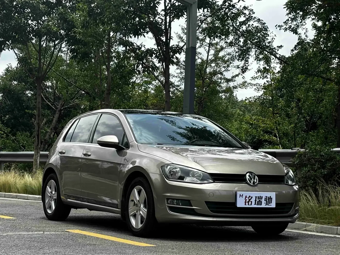 Volkswagen golf