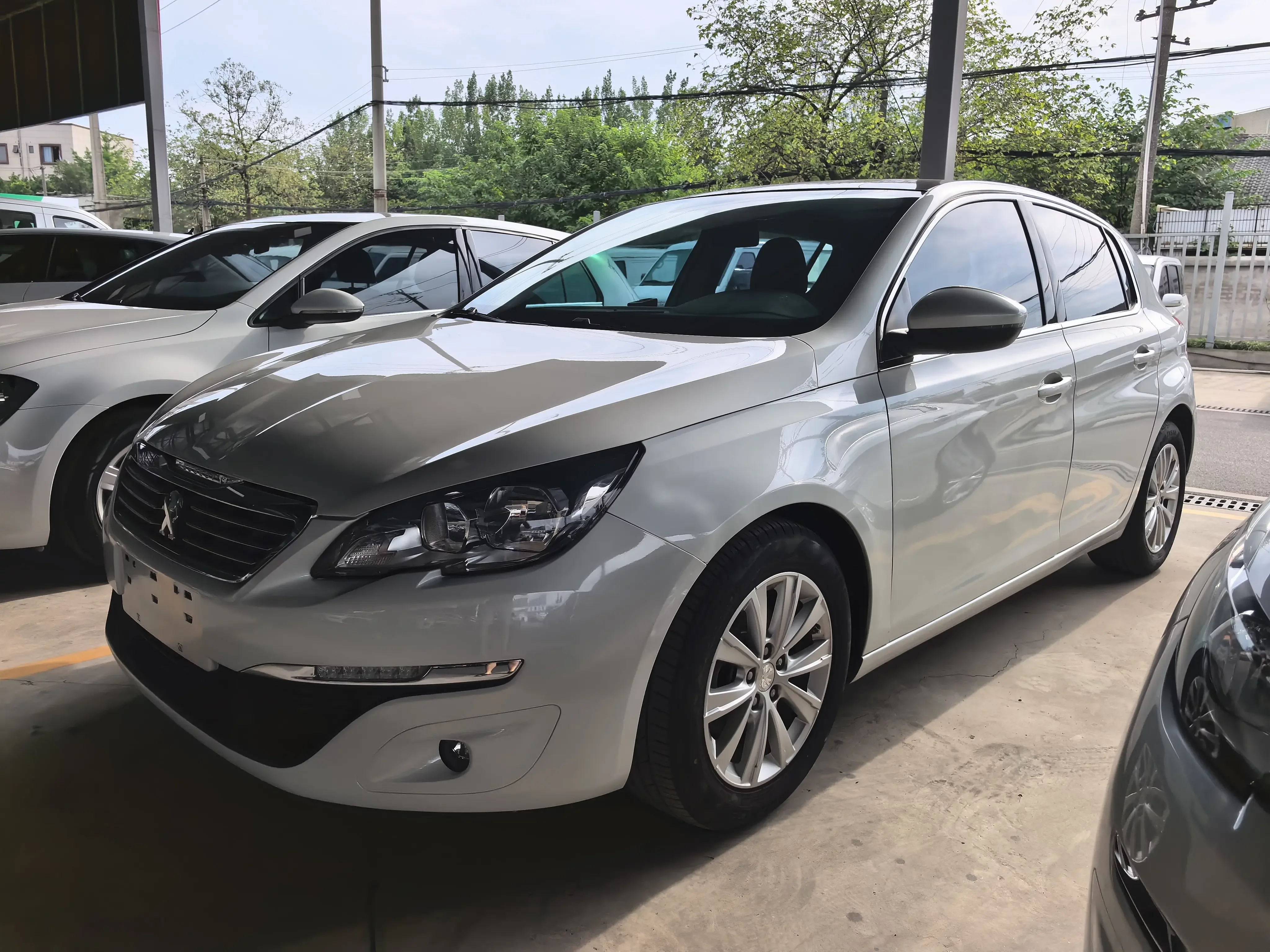 Peugeot 308S