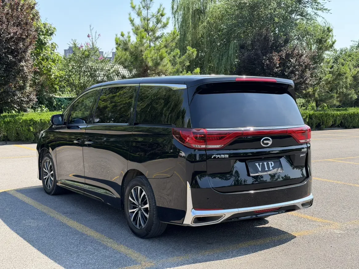 GAC Trumpchi M8