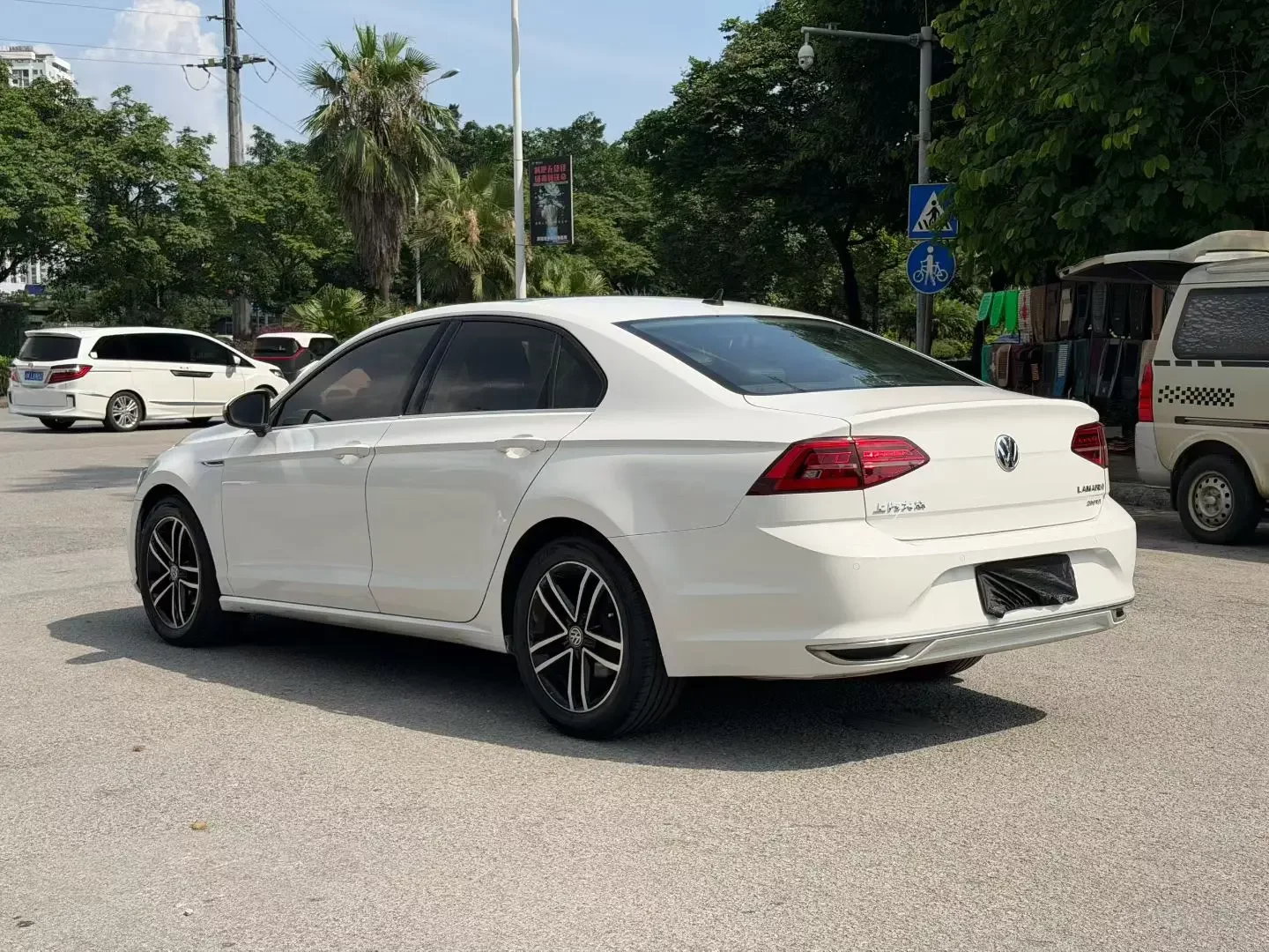 Volkswagen Lamando