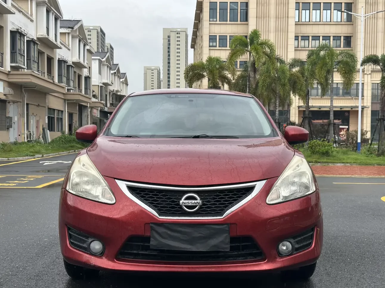 Nissan Tiida