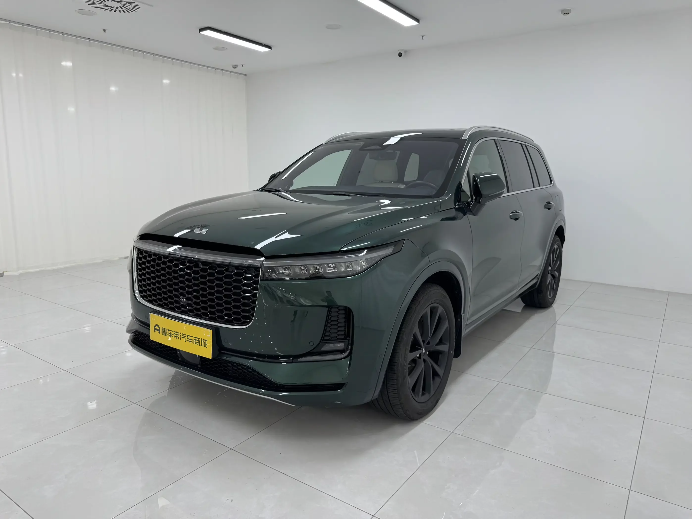 Li ONE (Ideal ONE)  из Китая