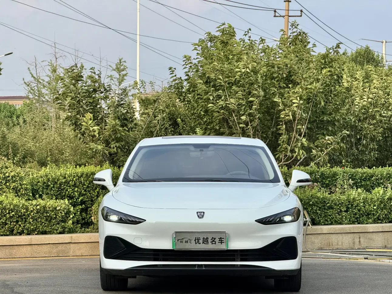 Roewe D7 DMH