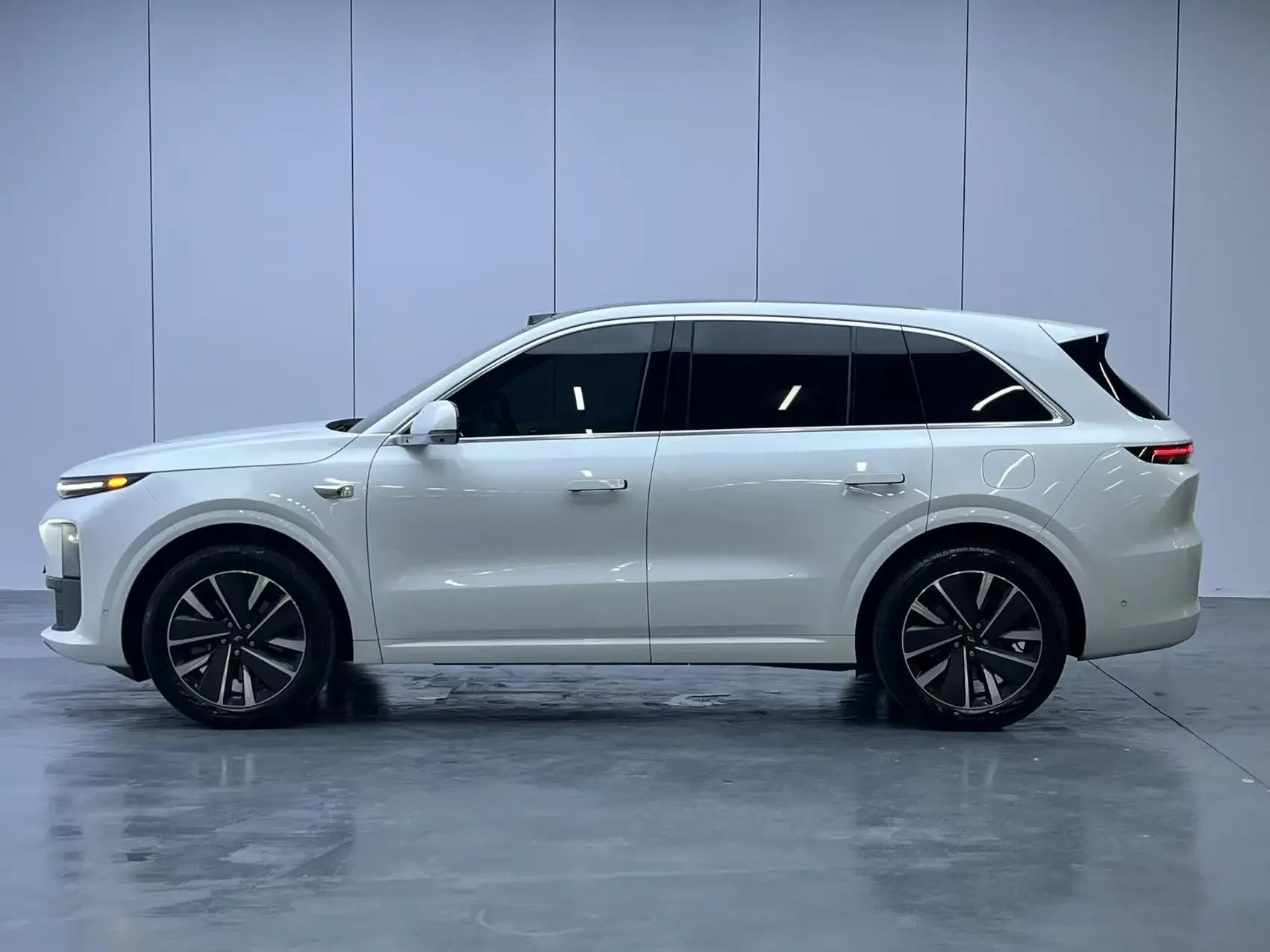 Lixiang L6