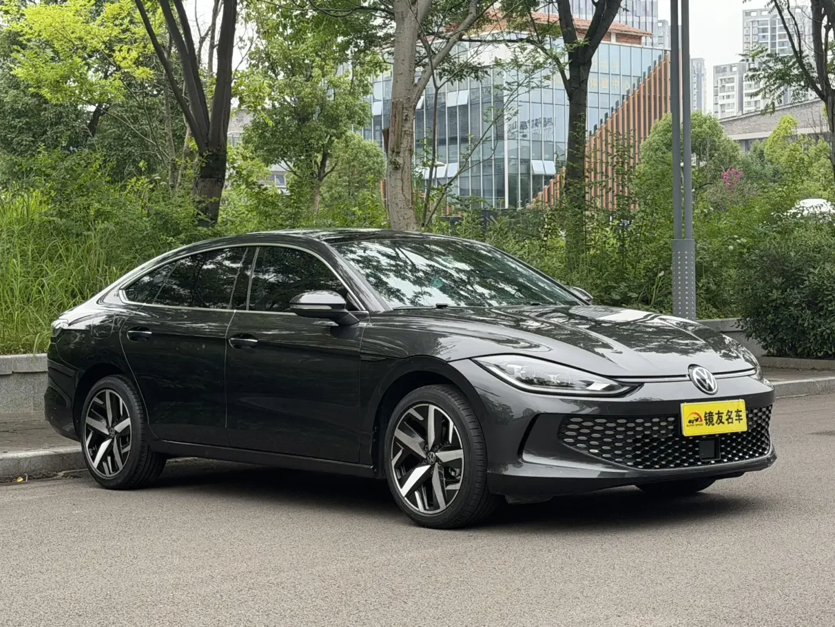 Volkswagen Lamando