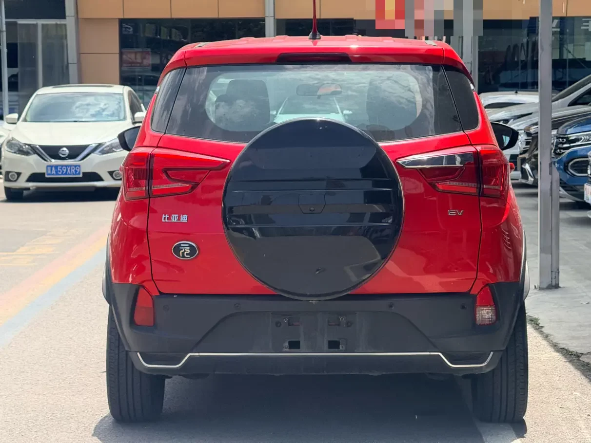 BYD Yuan EV