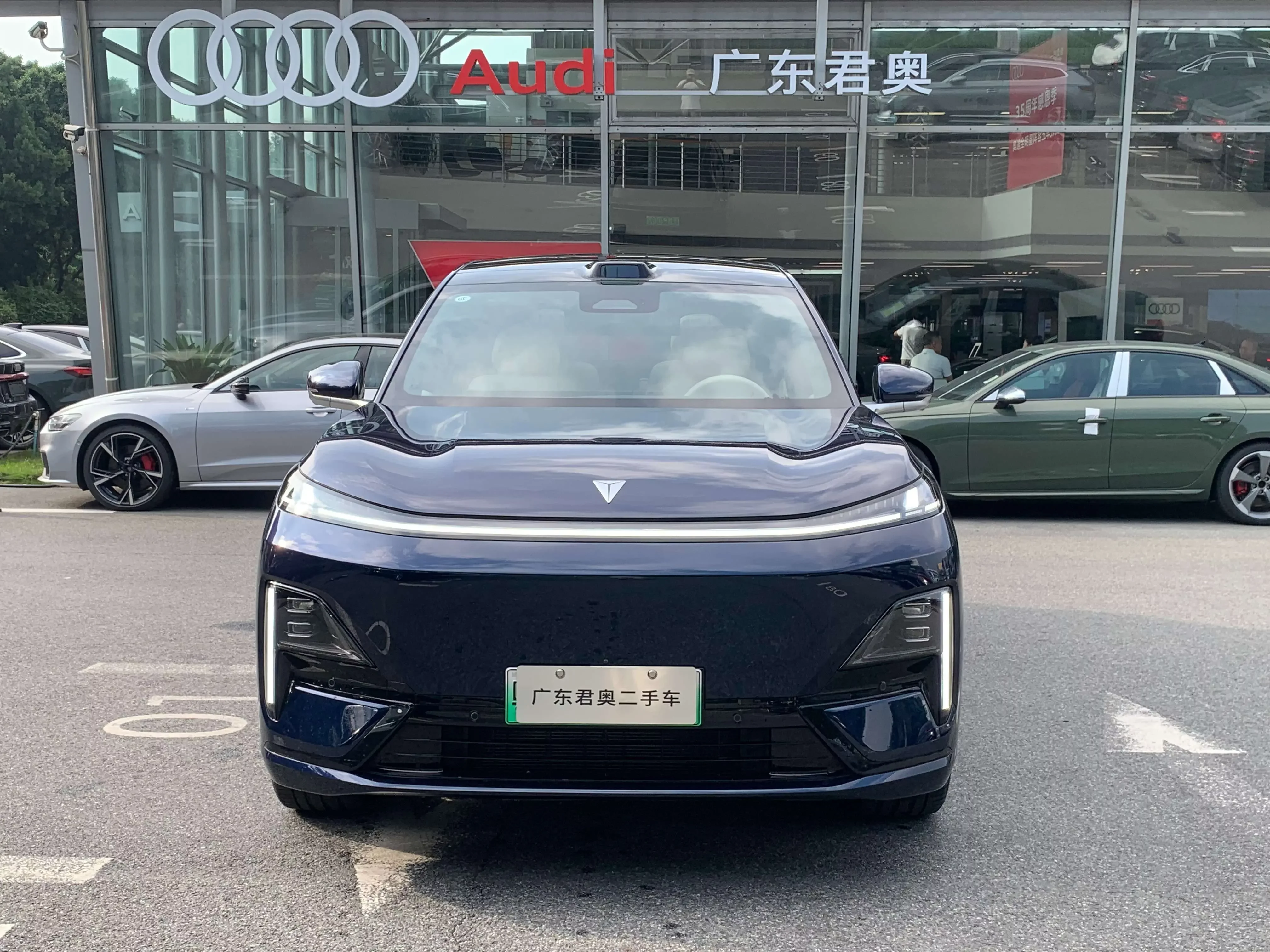 Deepal Dark blue S09