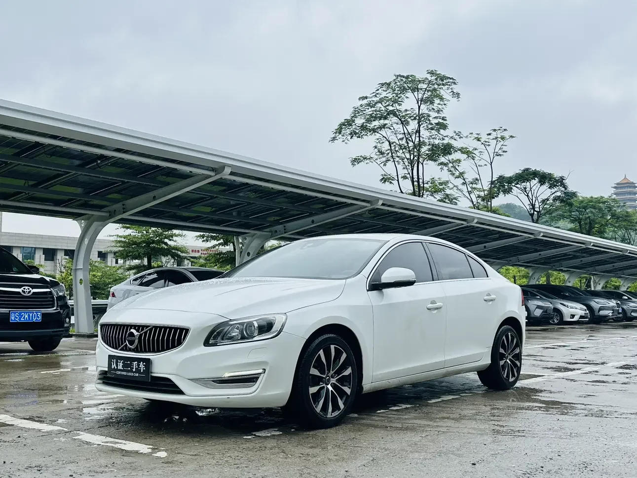 Volvo S60