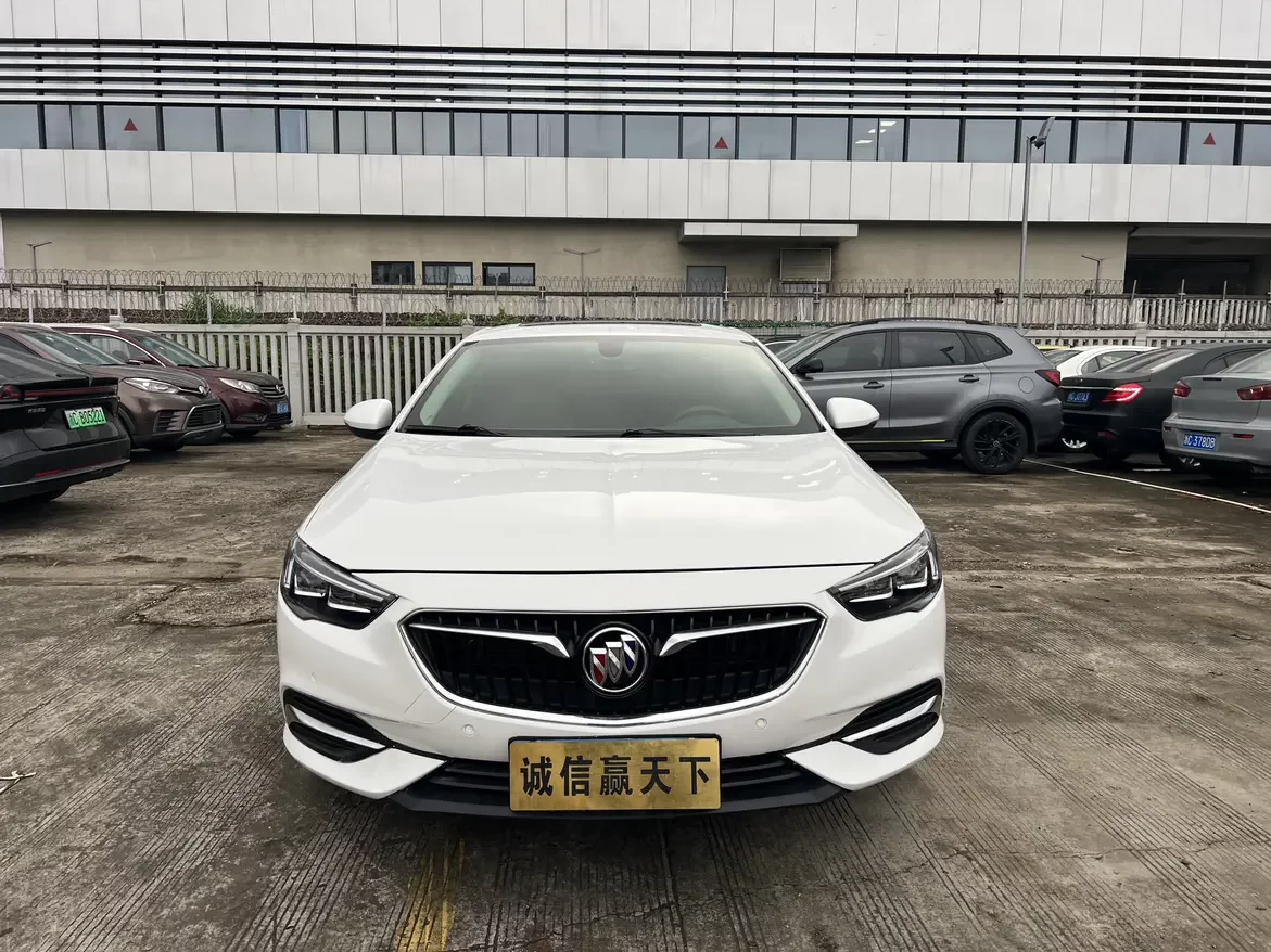 Buick Majesty