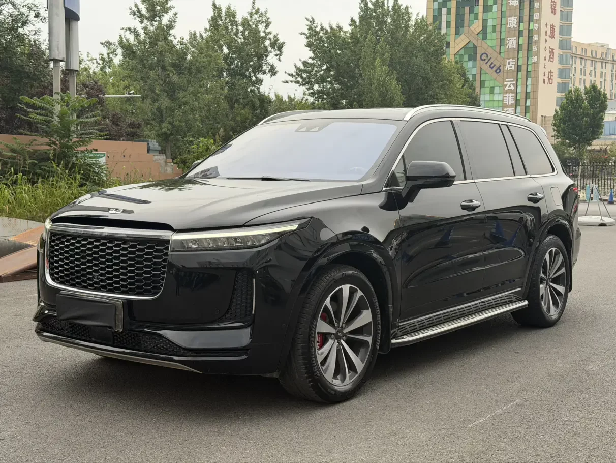 Li ONE (Ideal ONE)  из Китая