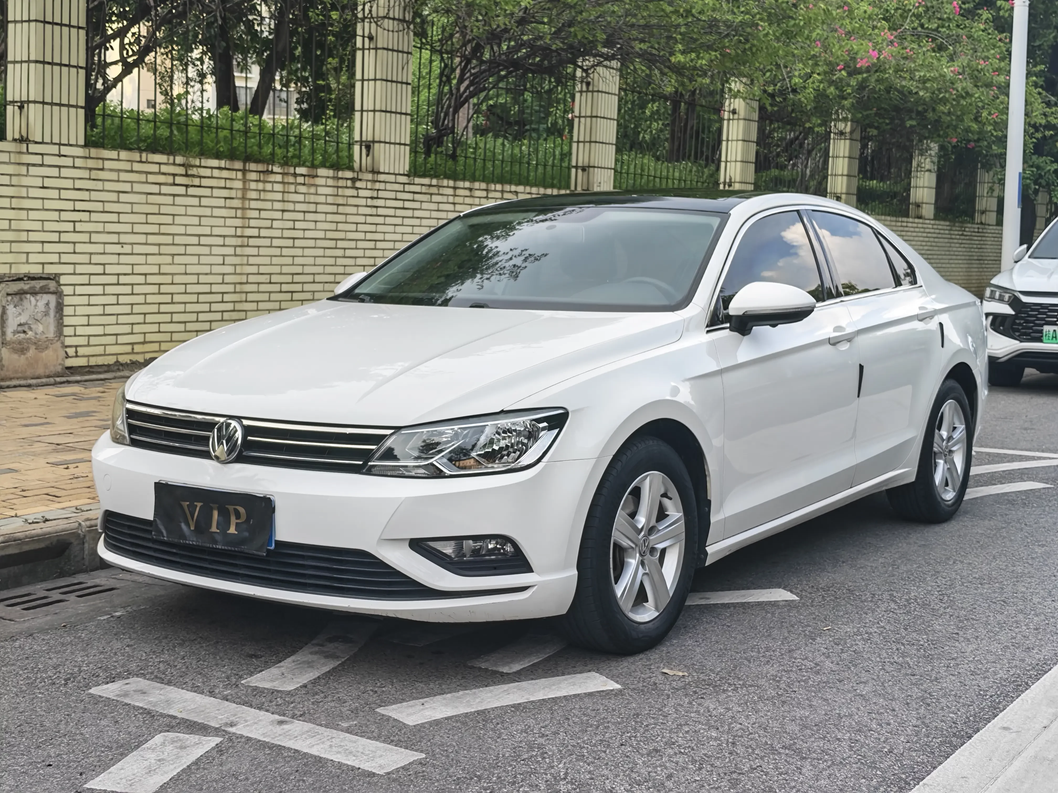 Volkswagen Lamando