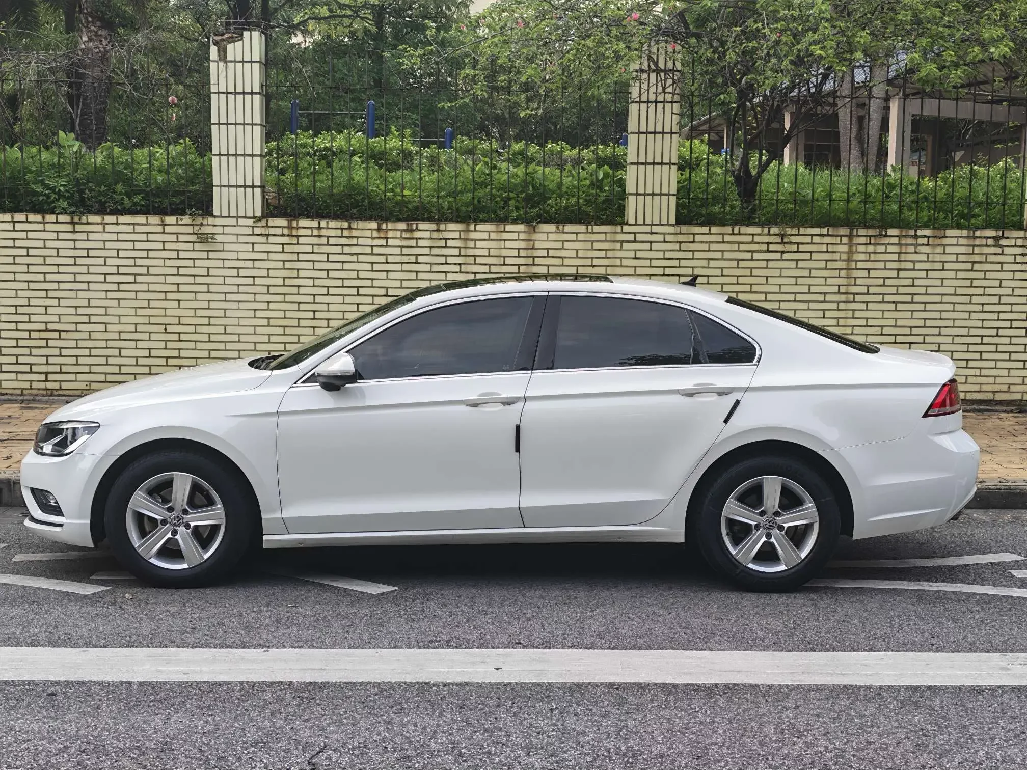Volkswagen Lamando