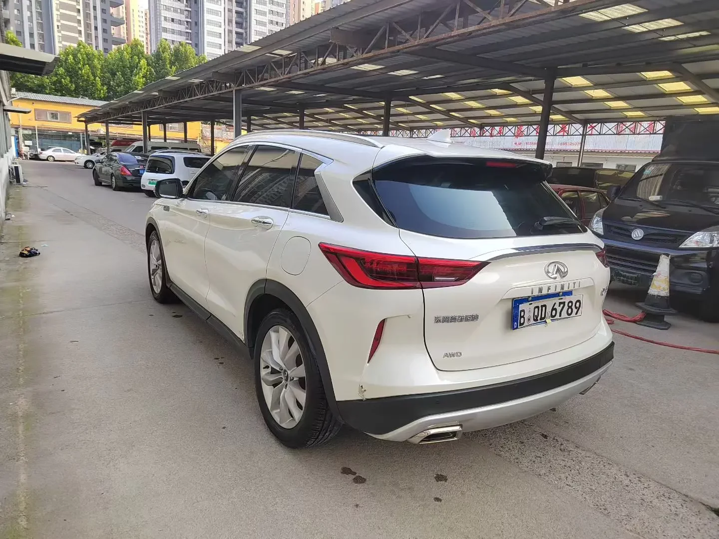 Infiniti QX50