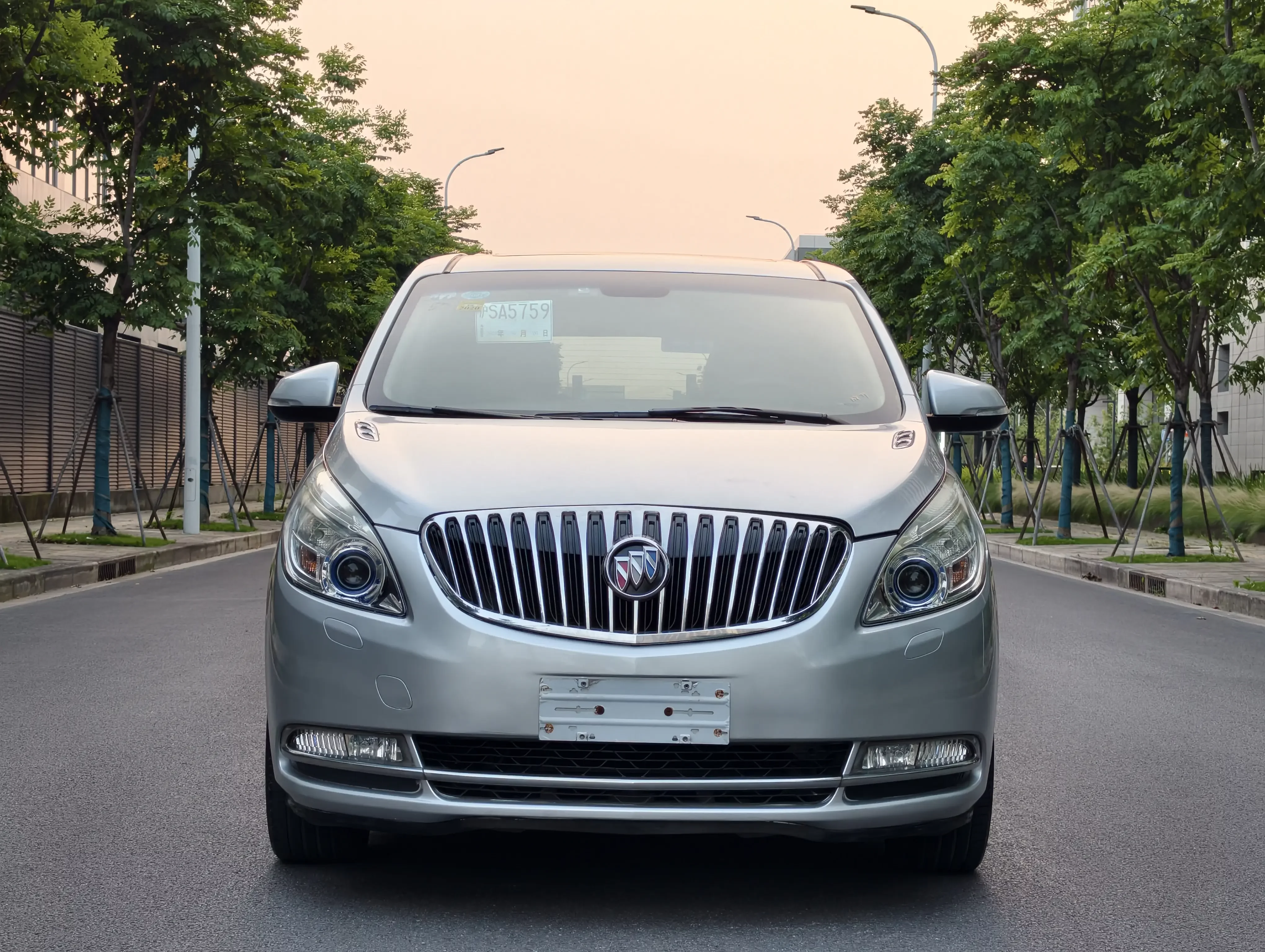 Buick GL8
