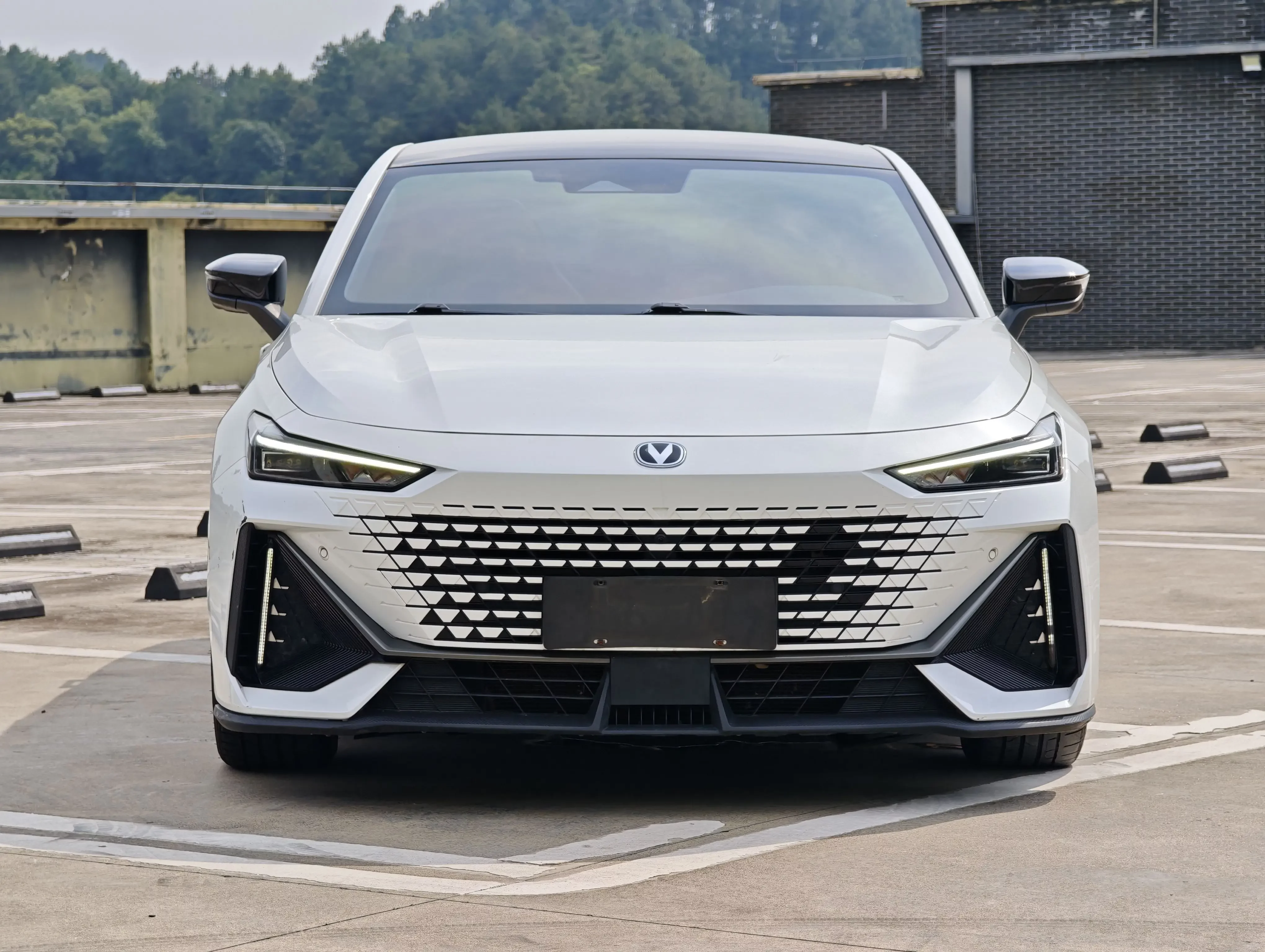 Changan UNI-V