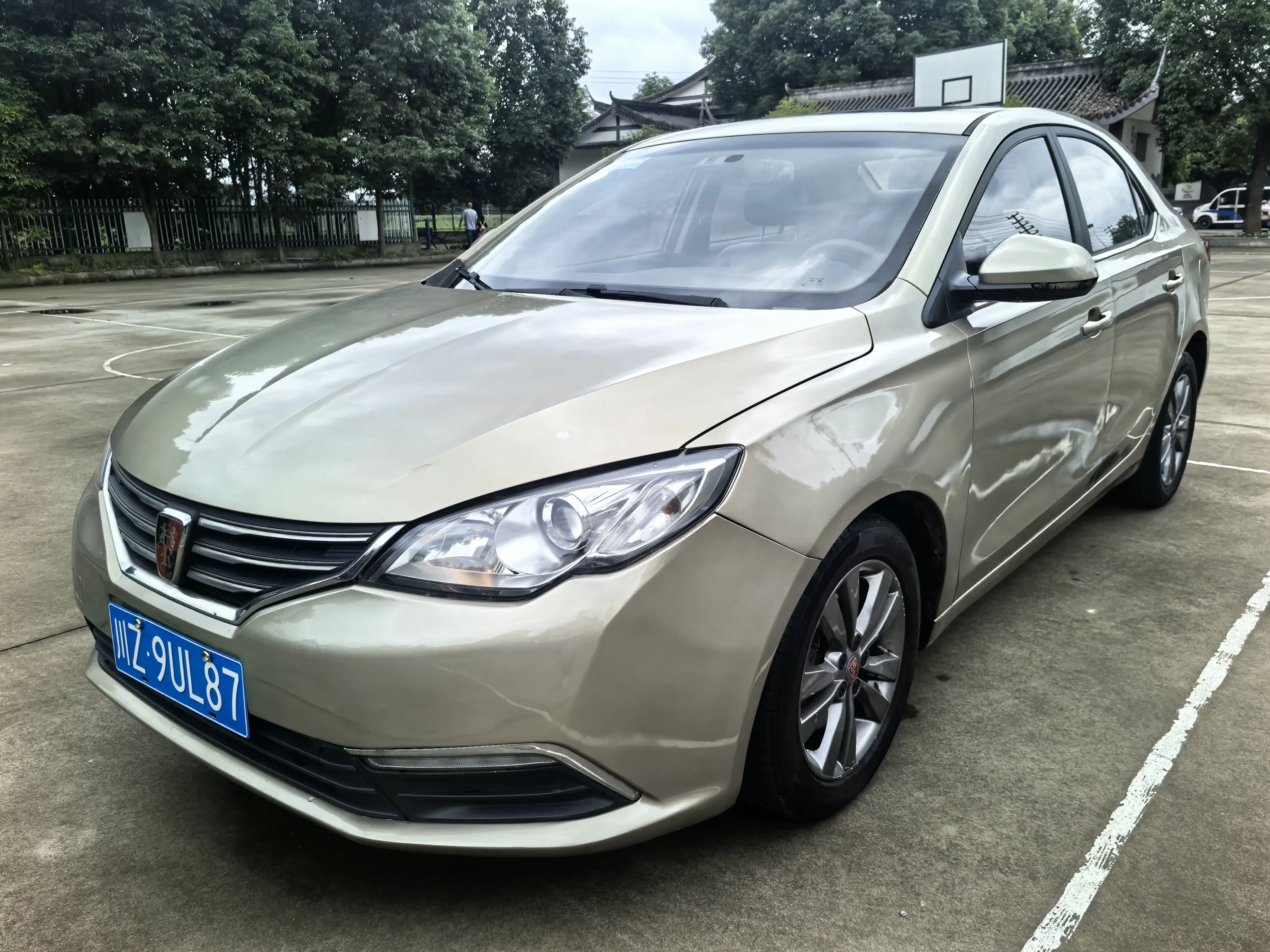 Roewe 360