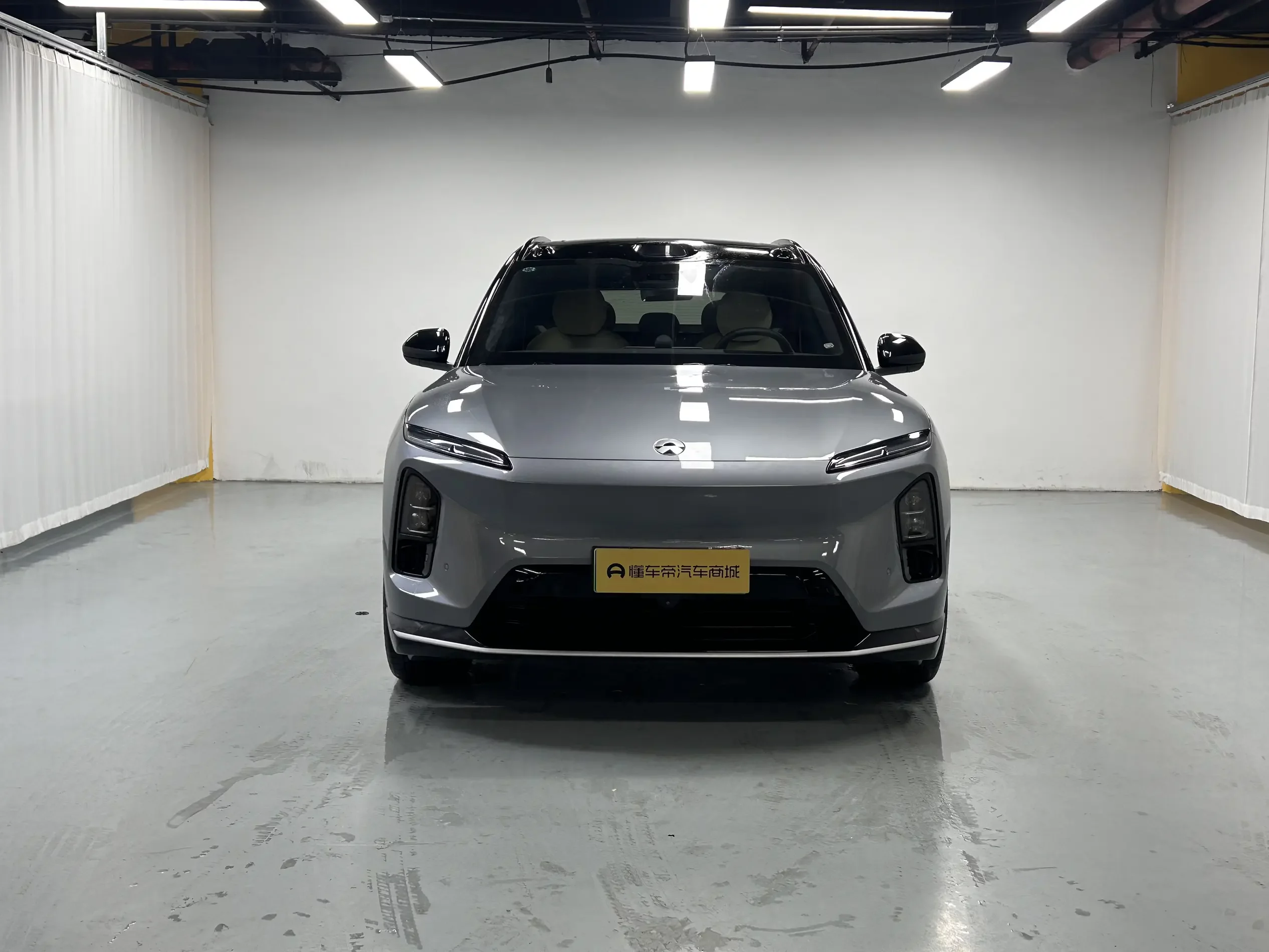 NIO ES6