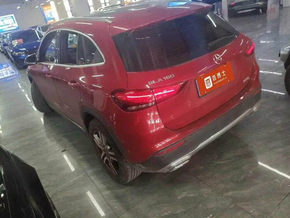 Mercedes-Benz GLA